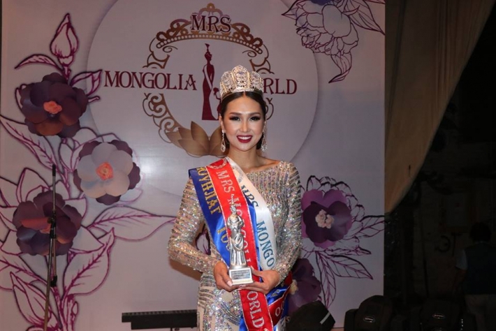 Мисс А.Дэлгэрцэцэг “Mrs International World” тэмцээнд оролцоно